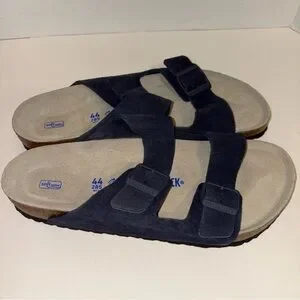 Birkenstock | Shoes | New Birkenstock Arizona Suede Slides  display picture 3